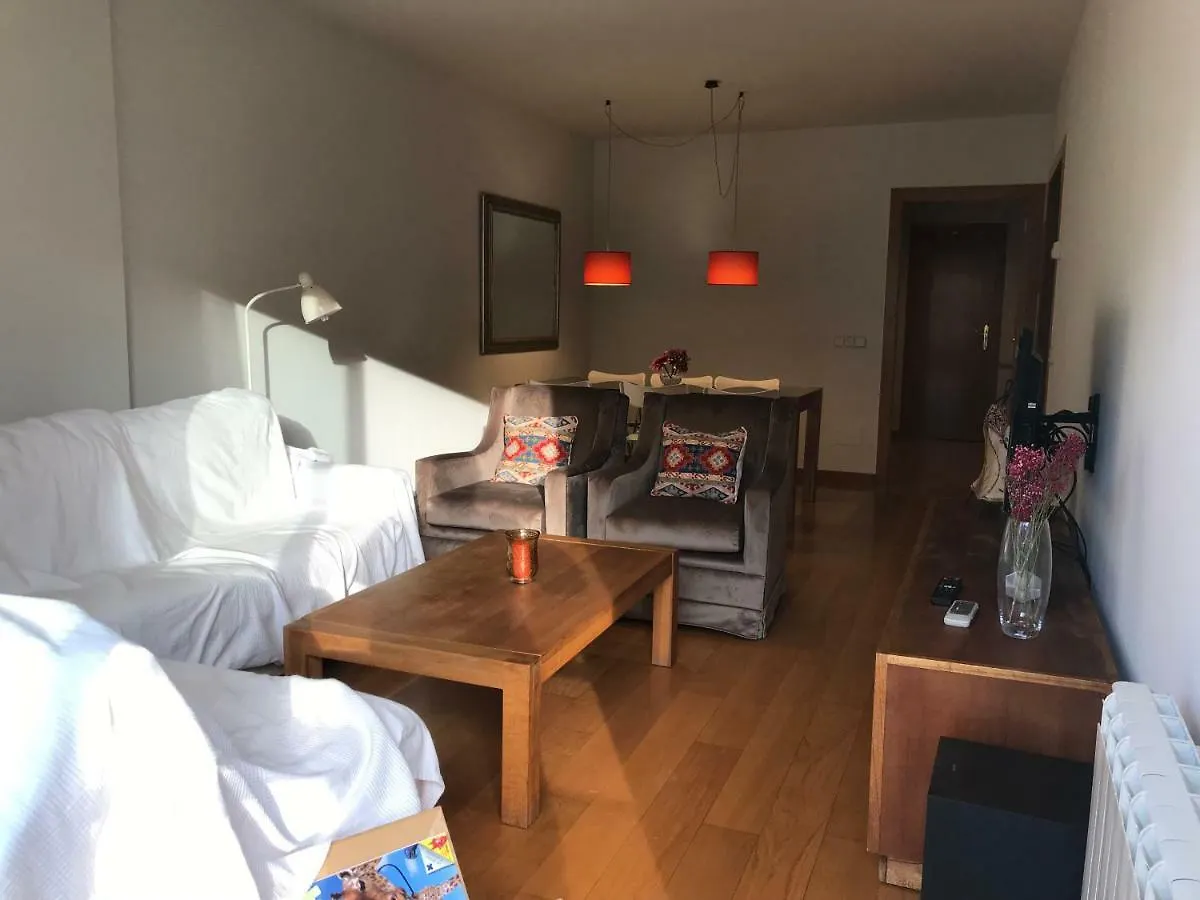 Comodo y amplio apartamento en Berga